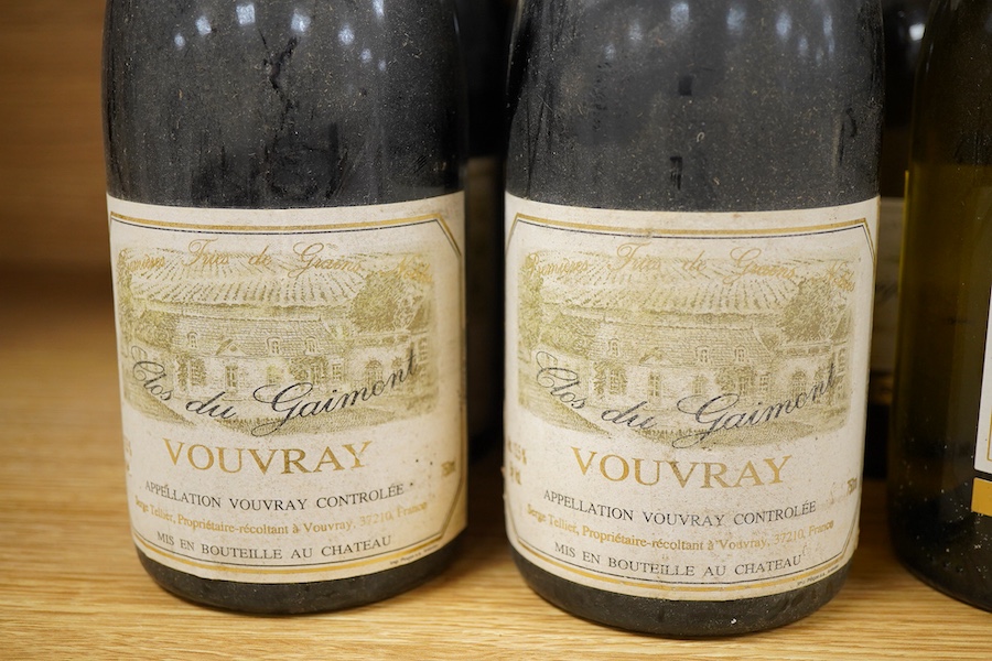 Casablanca Valley Vina Laroche Sauvignon Blanc, 2013, five bottles, and Clos du Gaiment Vouvray, 1990, twelve bottles